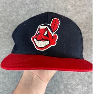 VINTAGE MLB Cleveland Indians Chief Wahoo Hat Cap 7 3/8 Wool New Era 59Fifty
